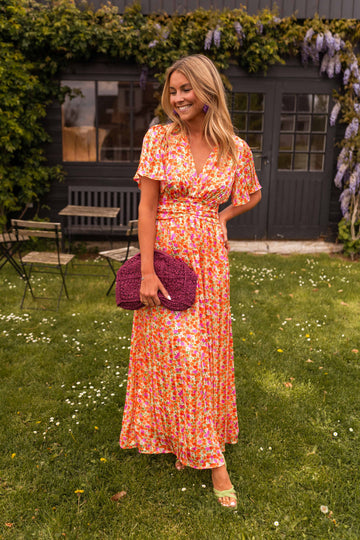 Elsie Classic V-Neck Dress